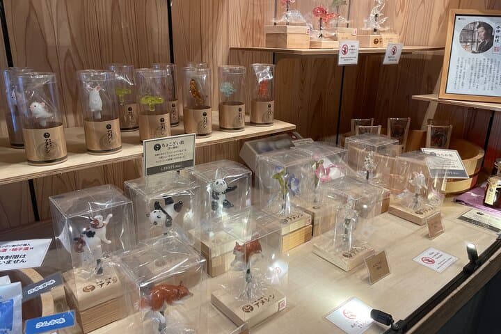 Tokyo: Asakusa Traditional Candy Sculpture making experience — photo 5