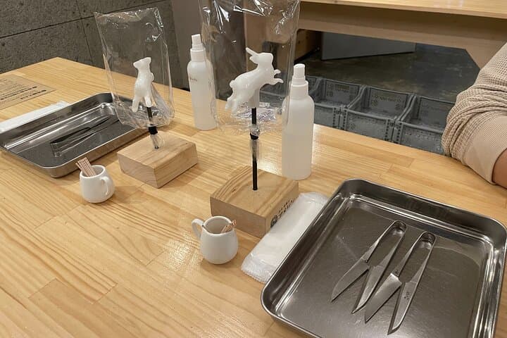 Tokyo: Asakusa Traditional Candy Sculpture making experience — photo 1