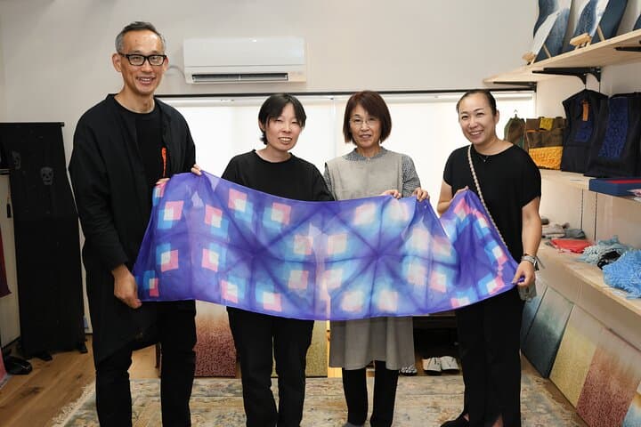 Mini Bag Tie-Dyeing Experience and Workshop Tour — photo 2