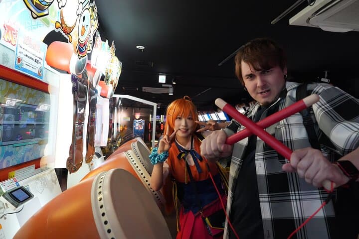 Explore Akihabara Subculture with a Guide and Cosplayer — photo 5