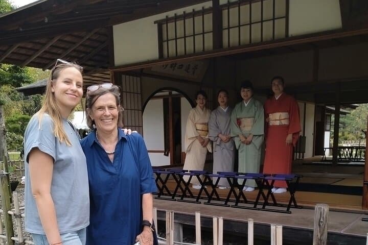 4 Hour Private Hiroshima City Walking Tour — photo 18