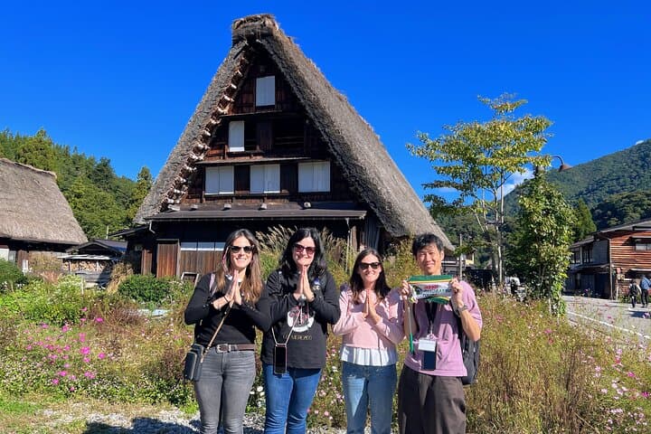 World Heritage Shirakawa-go Perfect Guided Tour from Kanazawa — photo 2