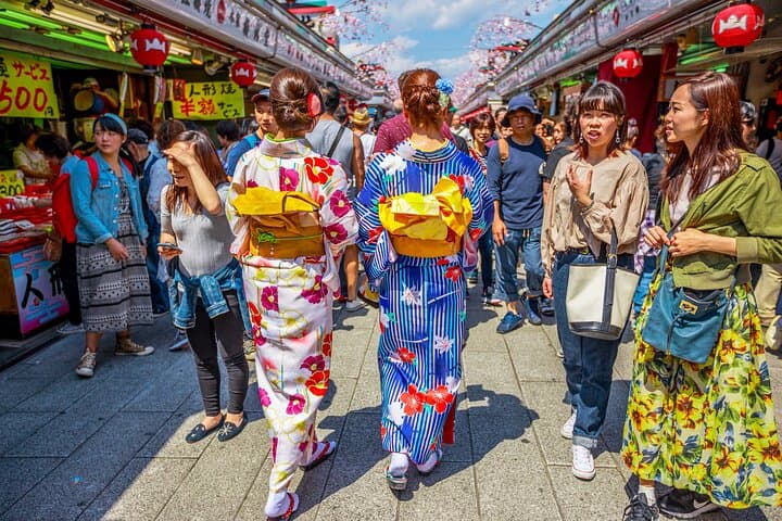 Tokyo Asakusa & Senso-ji Tour with Audioguide — photo 4