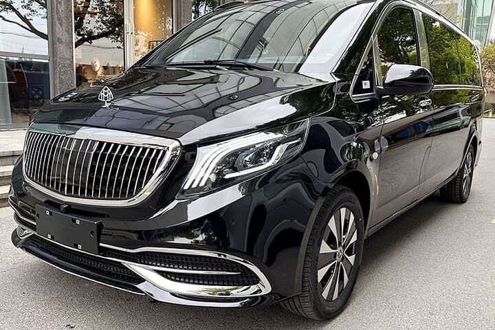 Private Transfer Fukuoka Airport FUK to Fukuoka City
