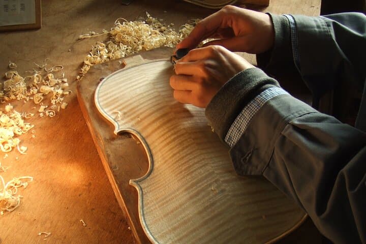 Violin Workshop Tour from Nagoya with English Guide — photo 4