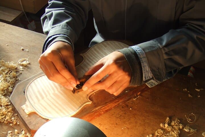 Violin Workshop Tour from Nagoya with English Guide — photo 10