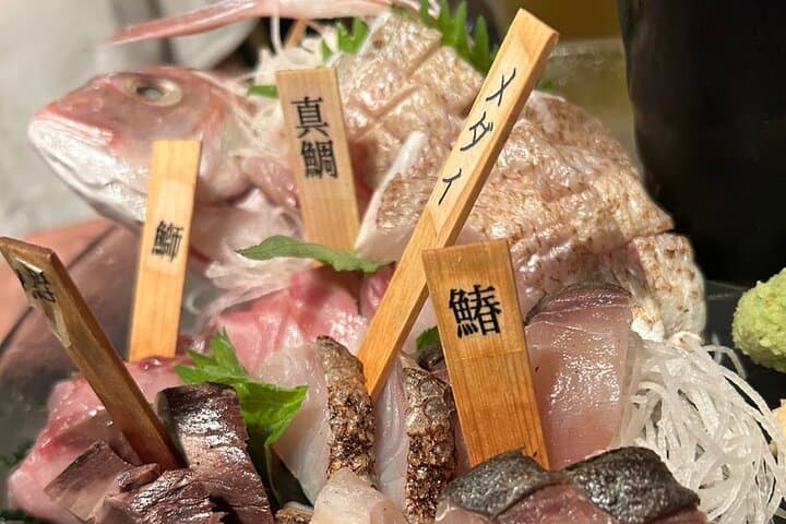 Tokyo Shinjuku Food & Backstreet Culture Tour: 15 Dishes+3 Drinks — photo 2