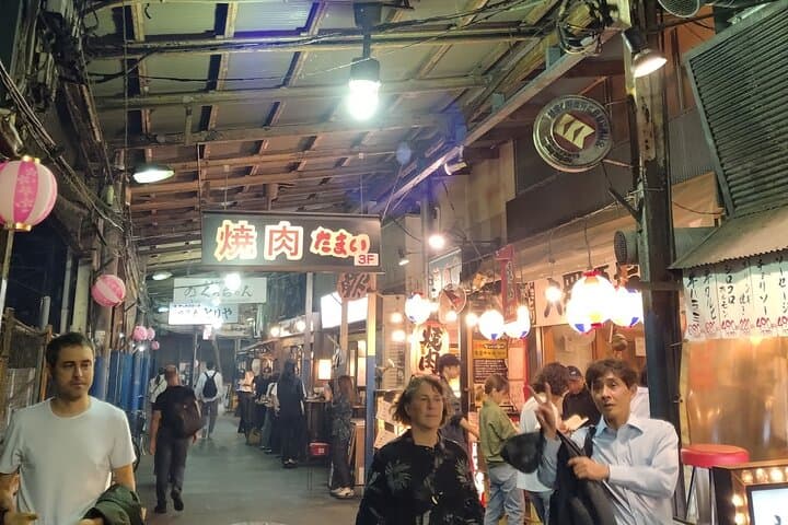 Izakaya Hopping Night Tour in nostalgic area — photo 3