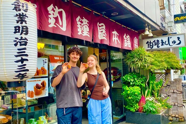 Osaka Food Adventure Tour: Walking with a Local Guide — photo 2