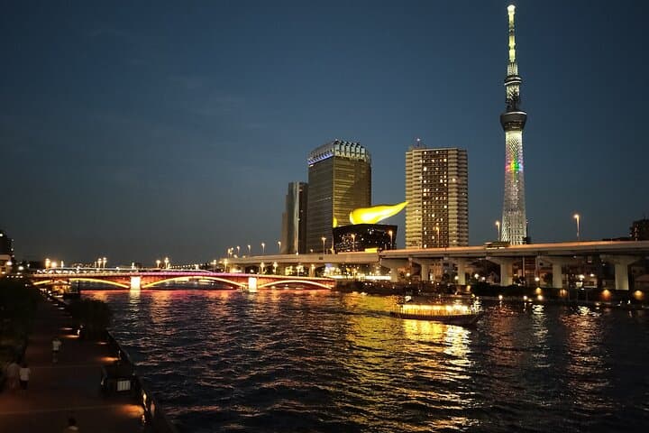 Tokyo Night Cycling with Ramen — photo 6