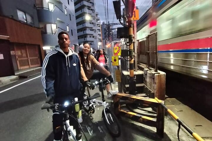 Tokyo Night Cycling with Ramen — photo 9