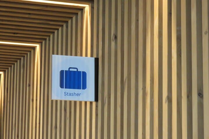 Tokyo: Luggage Storage close to Akihabara Station — photo 8