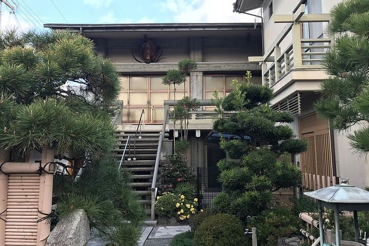 Kyoto: Private Morning Temple Yoga - Serene Start to Your Day — photo 9
