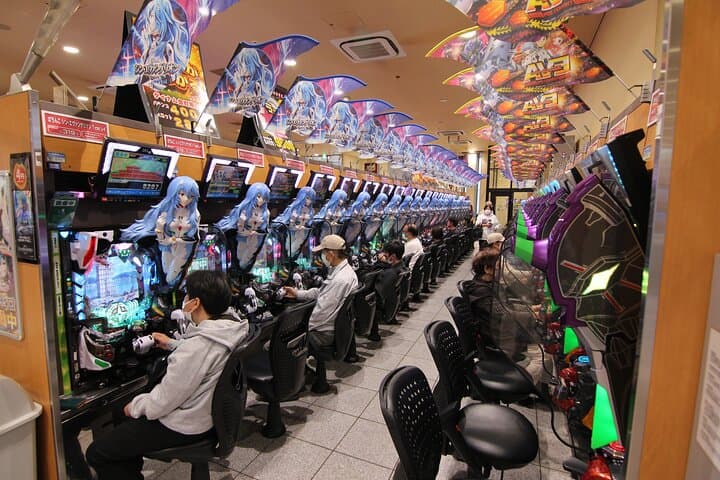 Tokyo Kanamachi Pachinko Experience — photo 10