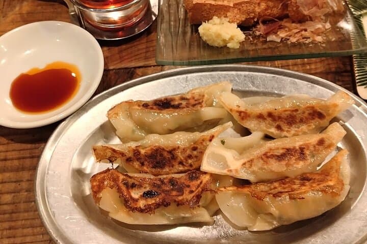Izakaya Hopping Night Tour in nostalgic area — photo 9