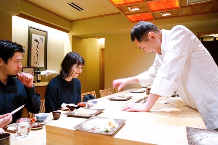 Tokyo Sushi Tour: Explore Sushi Tradition and Dining Etiquette — photo 1