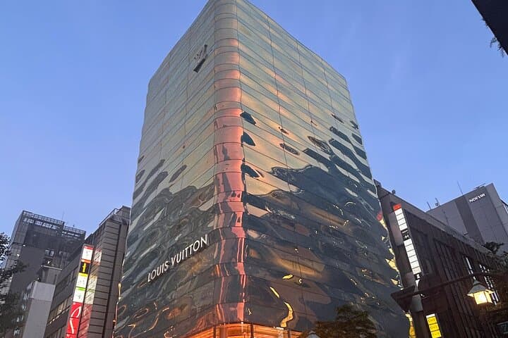 Elegant Tokyo Twilight Walk & Local Dining Experience — photo 6