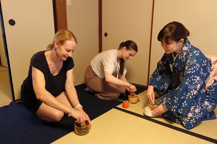 Tea Ceremony Experience in Traditional Kyoto Townhouse — photo 8