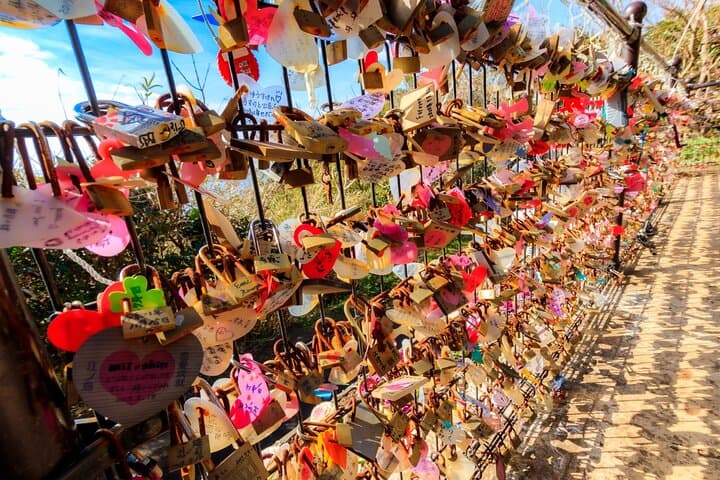 Private Enoshima and Kamakura Custom Walking Tour — photo 7