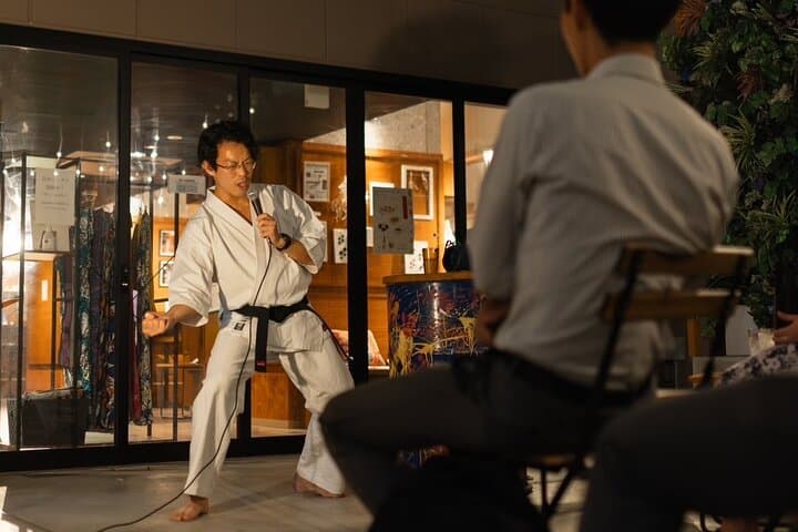 Tokyo: Asakusa Walking Tour & Comedy Night — photo 1
