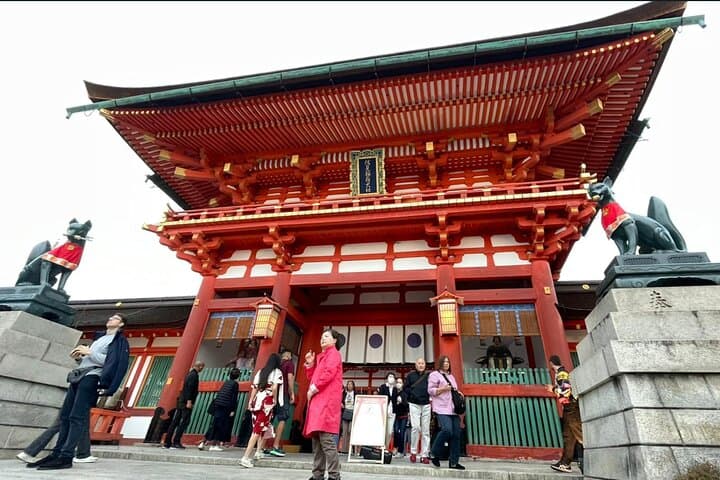 Fushimi Inari and Nara Private and Guided Tour in Spanish — photo 4