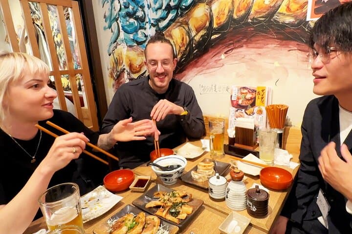 Tokyo: Shinjuku Bar Hopping & Night Walking Tour — photo 10