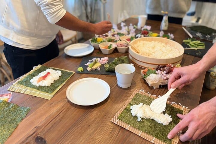 Osaka Sushi Cooking Class "Learn here and make it at home" — photo 6