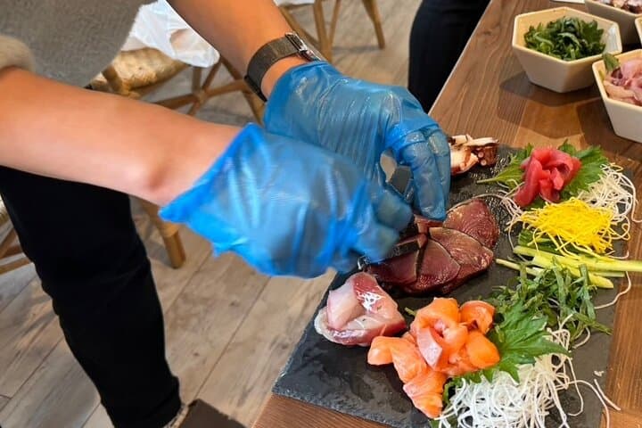 Osaka Sushi Cooking Class "Learn here and make it at home" — photo 14