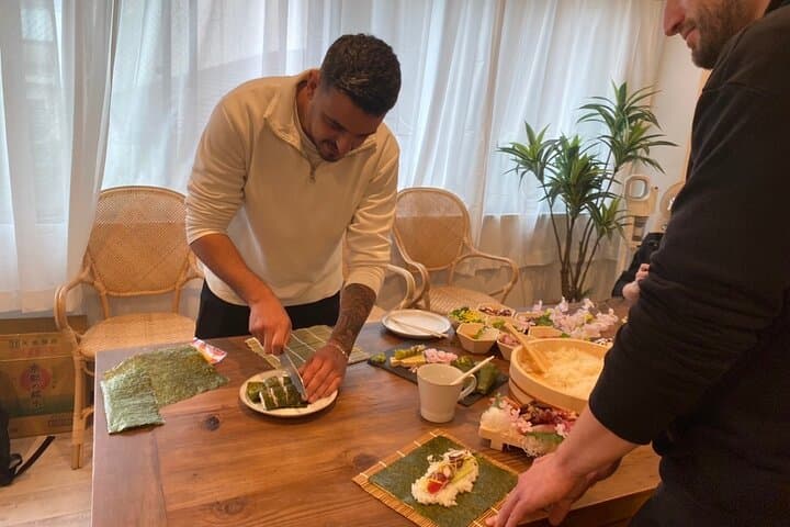 Osaka Sushi Cooking Class "Learn here and make it at home" — photo 13