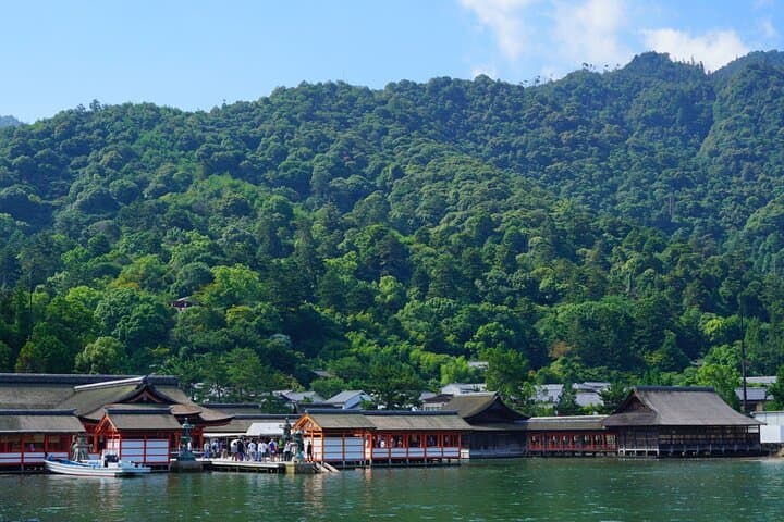 Full Day Hiroshima and Miyajima Tour — photo 10