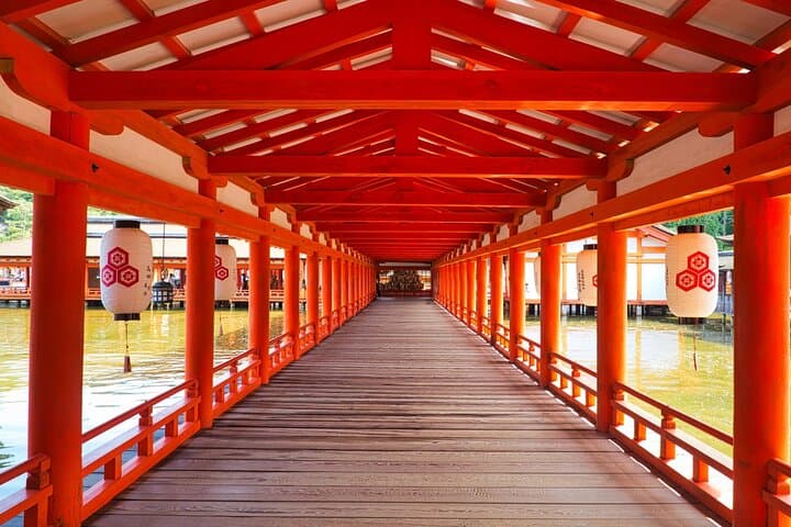 1-Day Miyajima Sightseeing Tour — photo 6