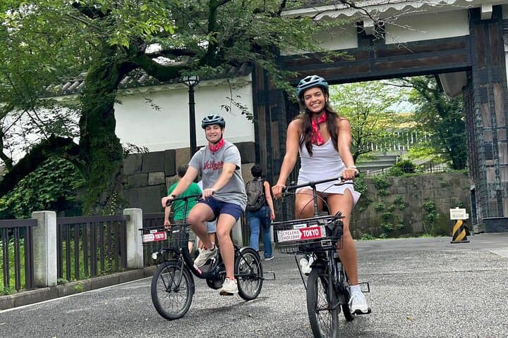 Explore Tokyo’s Must-See Spots by E-Bike – Small Group 3h Tour — photo 20