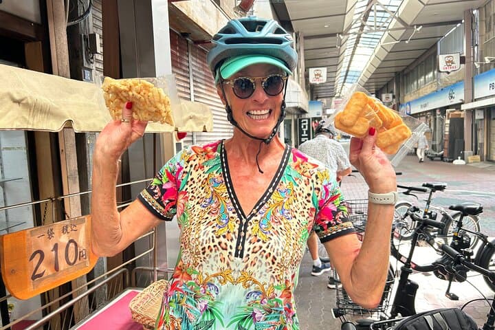 Explore Tokyo’s Must-See Spots by E-Bike – Small Group 3h Tour — photo 18