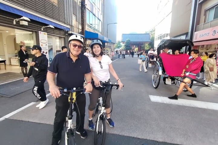 Tokyo downtown bicycle tour Tokyo Backstreets Bike Tour — photo 16
