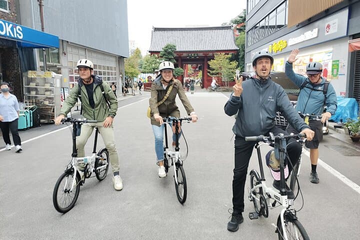 2.5 Hour-Guided Cycle Tour in the Central Tokyo — photo 14