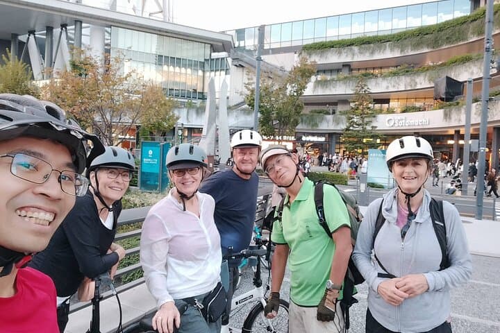 2.5 Hour-Guided Cycle Tour in the Central Tokyo — photo 2