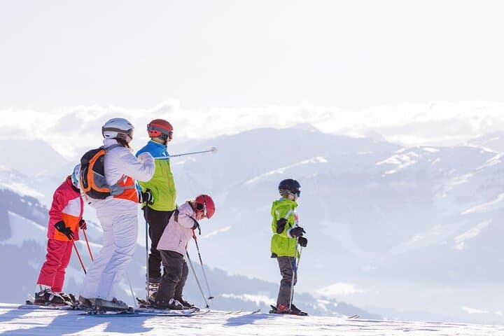 Private Tokyo and Ski resorts Roundtrip Transfer — photo 1