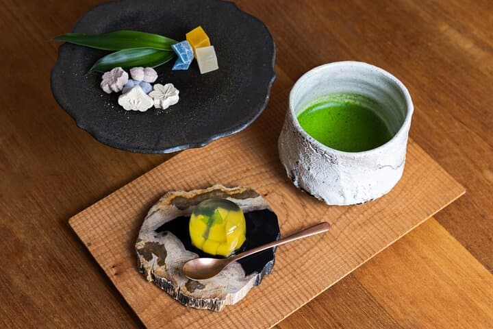 Kintsugi Workshop Class in Shibuya, Tokyo with mon cadeau — photo 4