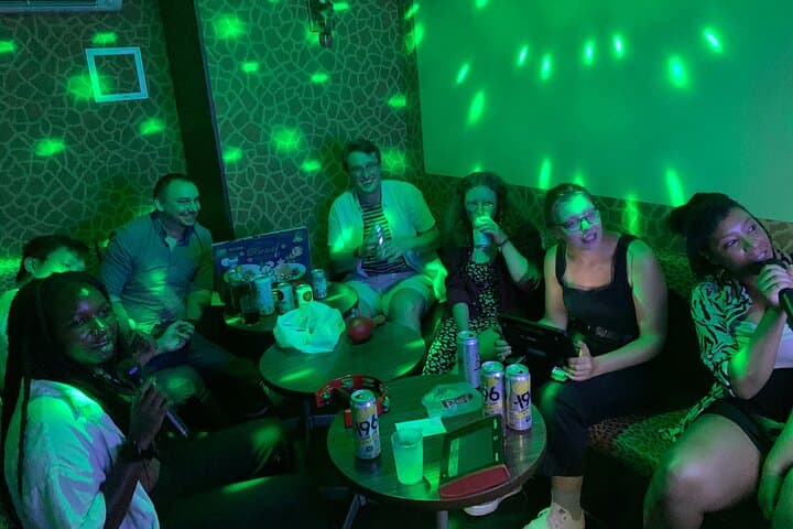 Osaka Nights: Ultimate Pub Bar Crawl with an Expert Local Guide — photo 15