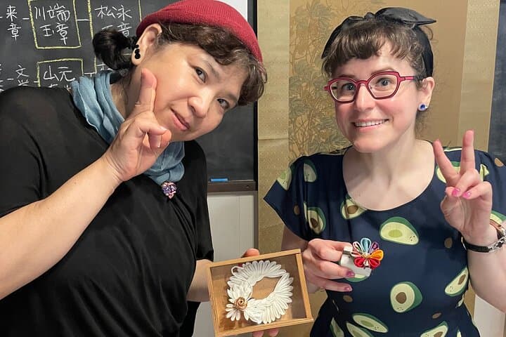 Tsumami Zaiku (Kanzashi) making Workshop in Abeno Osaka — photo 5