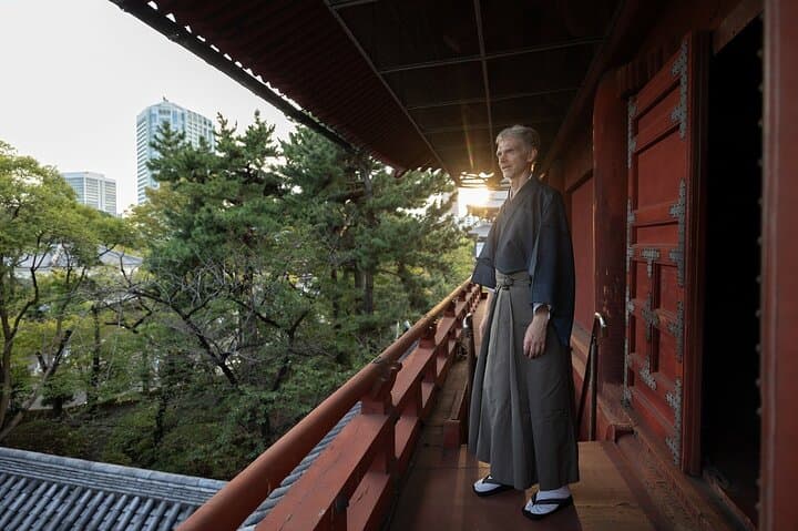 Zojo-ji Temple Walking Tour in Tokyo — photo 2