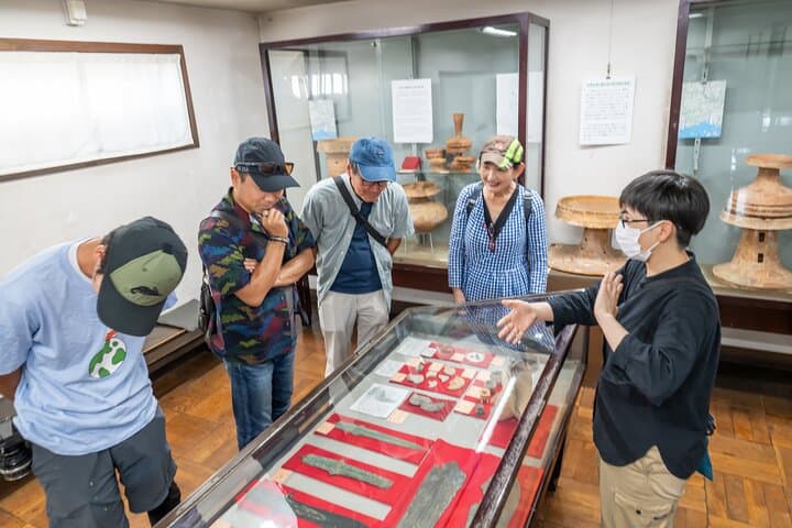 4-Hour Kurashiki Cycling Tour: Igusa, Temple & Bikan Quarter — photo 11