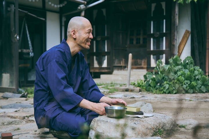 Authentic Knife Making Experience at a Blacksmith in Kyoto — photo 13