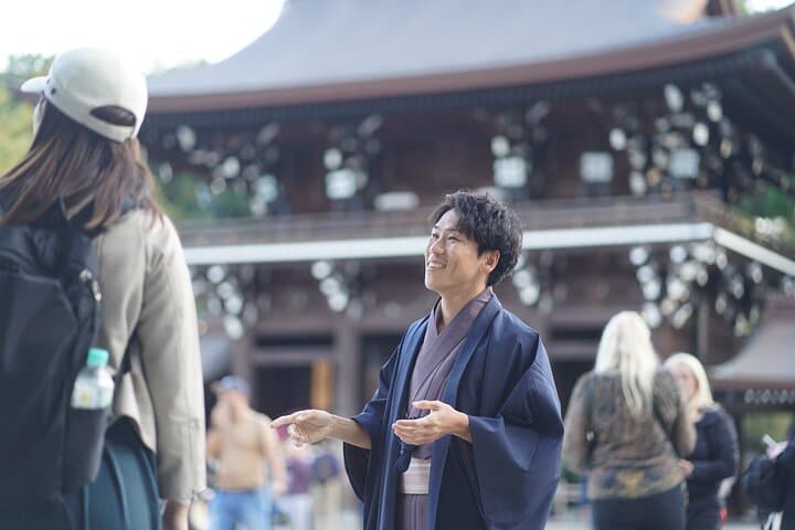 Private Meiji Shrine Tour: Exclusive VIP Guide — photo 16