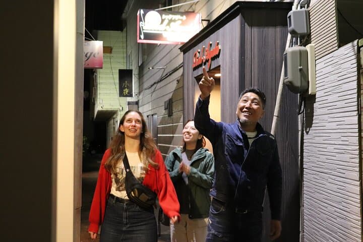 Local Nightlife Tour With Oma Maguro Fisherman — photo 8