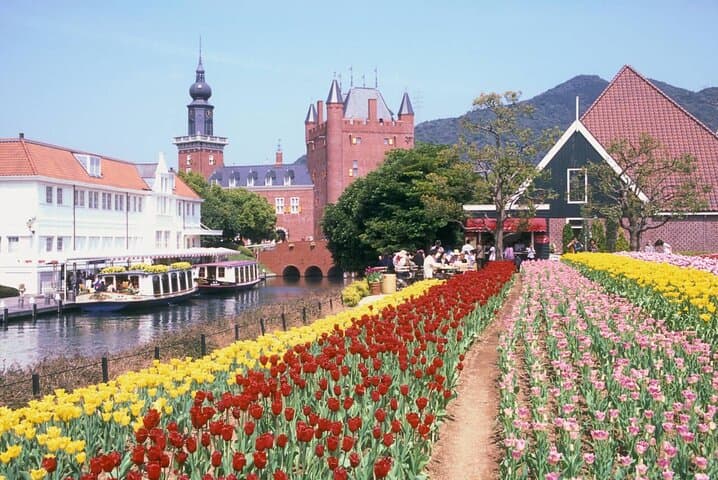 Private Day Trip to Huis Ten Bosch from Fukuoka — photo 10