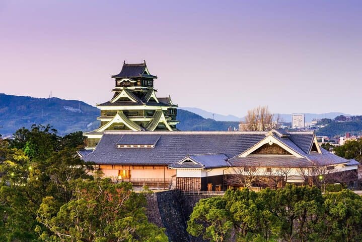Private Mount Aso and Kumamoto Castle Day Trip from Fukuoka