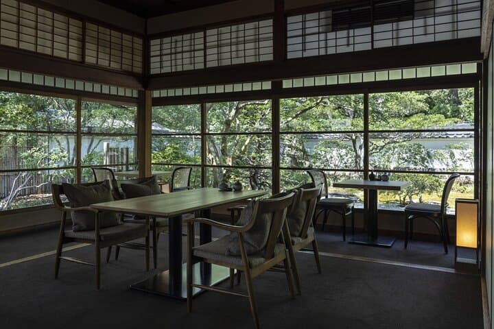 Guided Garden Walk: Nagoya Castle, Gardens & Historic Estate — photo 8