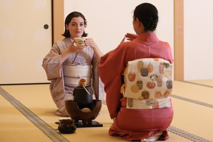 Group Charter Japanese Traditional Tea Ceremony in Minato — photo 2