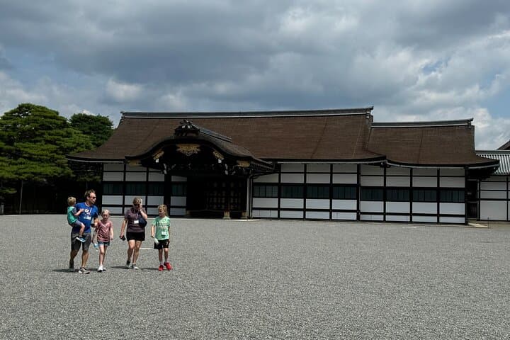 Kyoto: Discover Every Bit of Kyoto Imperial Palace — photo 6